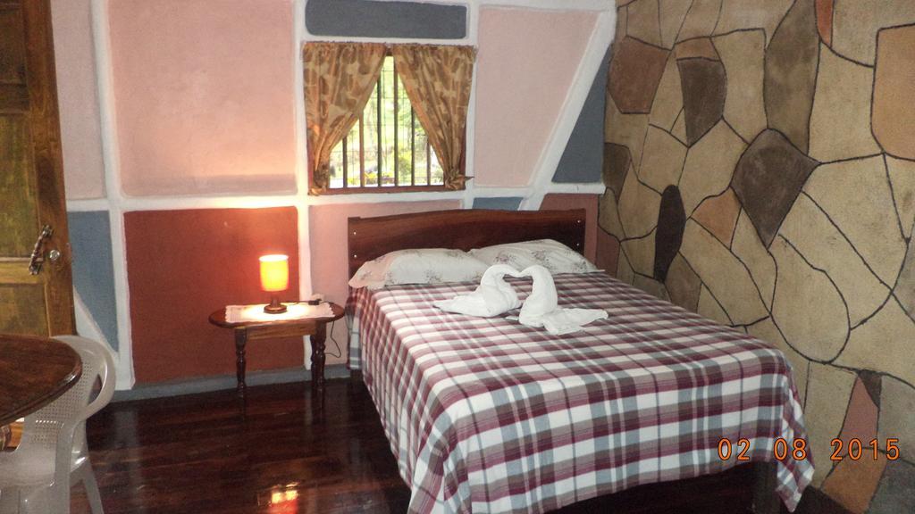Nacientes Lodge Bijagua Ruang foto